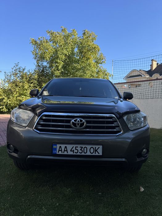 Toyota highlander