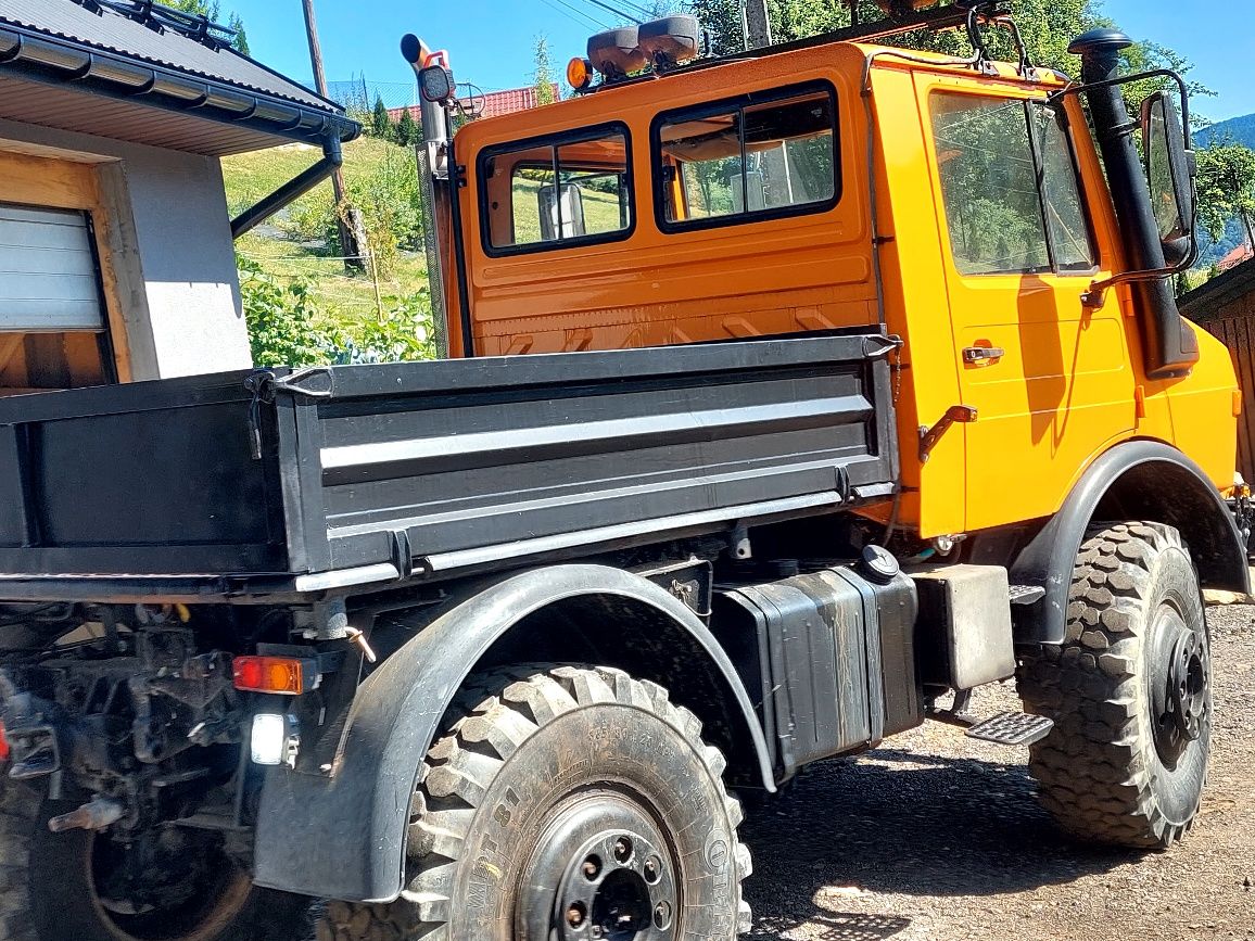 Mercedes unimog 1600