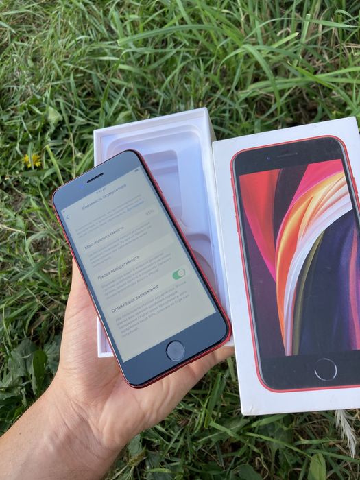 Iphone se 2 128 RED