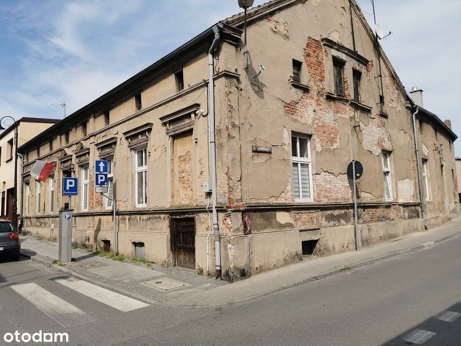 Dom z dwoma mieszkaniami 217 m2, działka 777m2