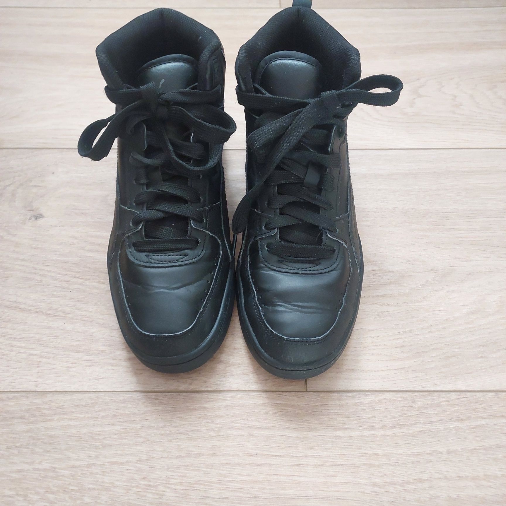 Buty snickersy Puma r 39