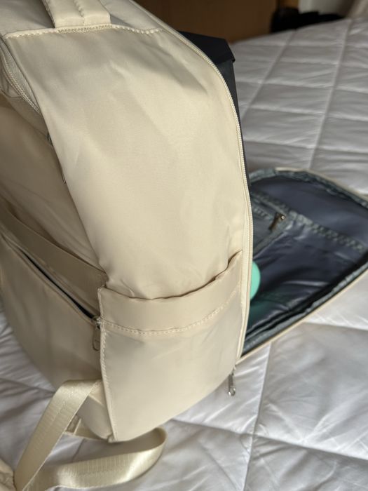 Mochila compartimento vácuo