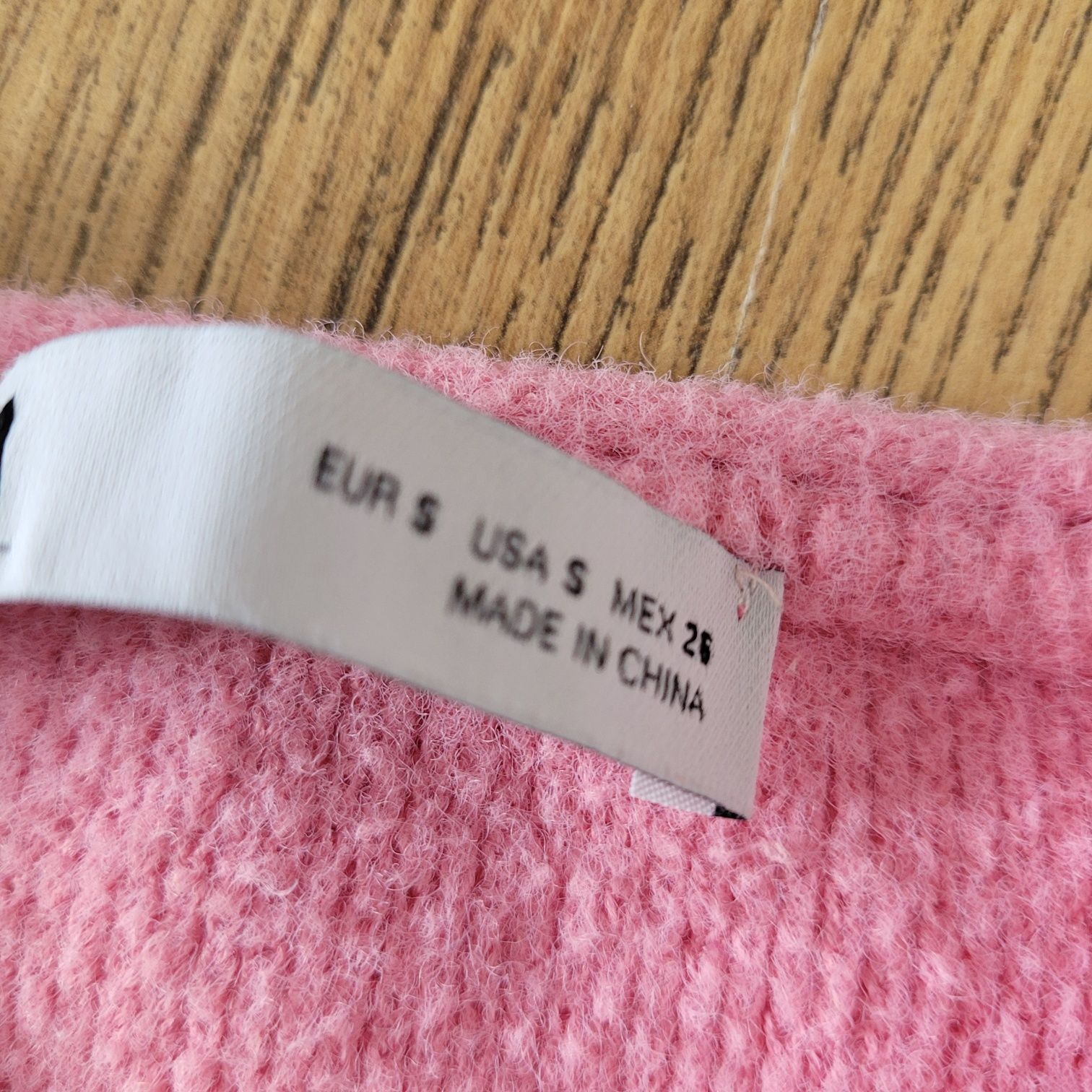 Wiosenny sweter różowy mięciutki obcisły zara s