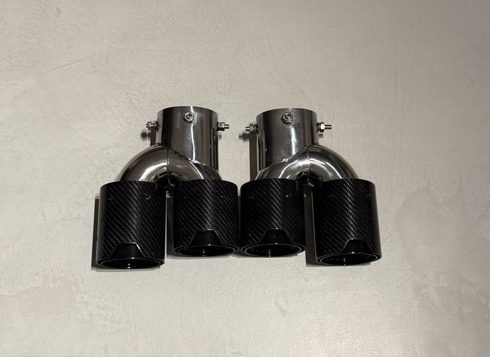 Karbonowe podwójne końcówki wydechu BMW