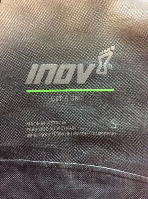 Casaco Impermeável Corrida e Trail Inov-8 Stormshell