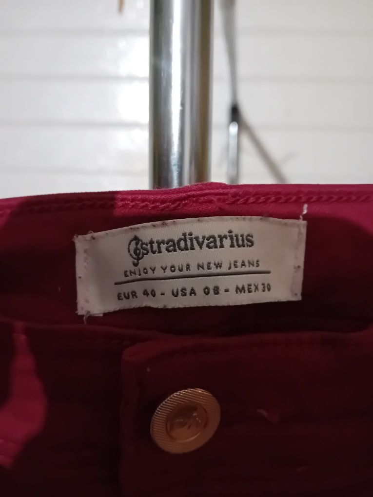 Calça.         .
