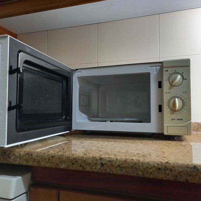 Microondas FAGOR em bom estado