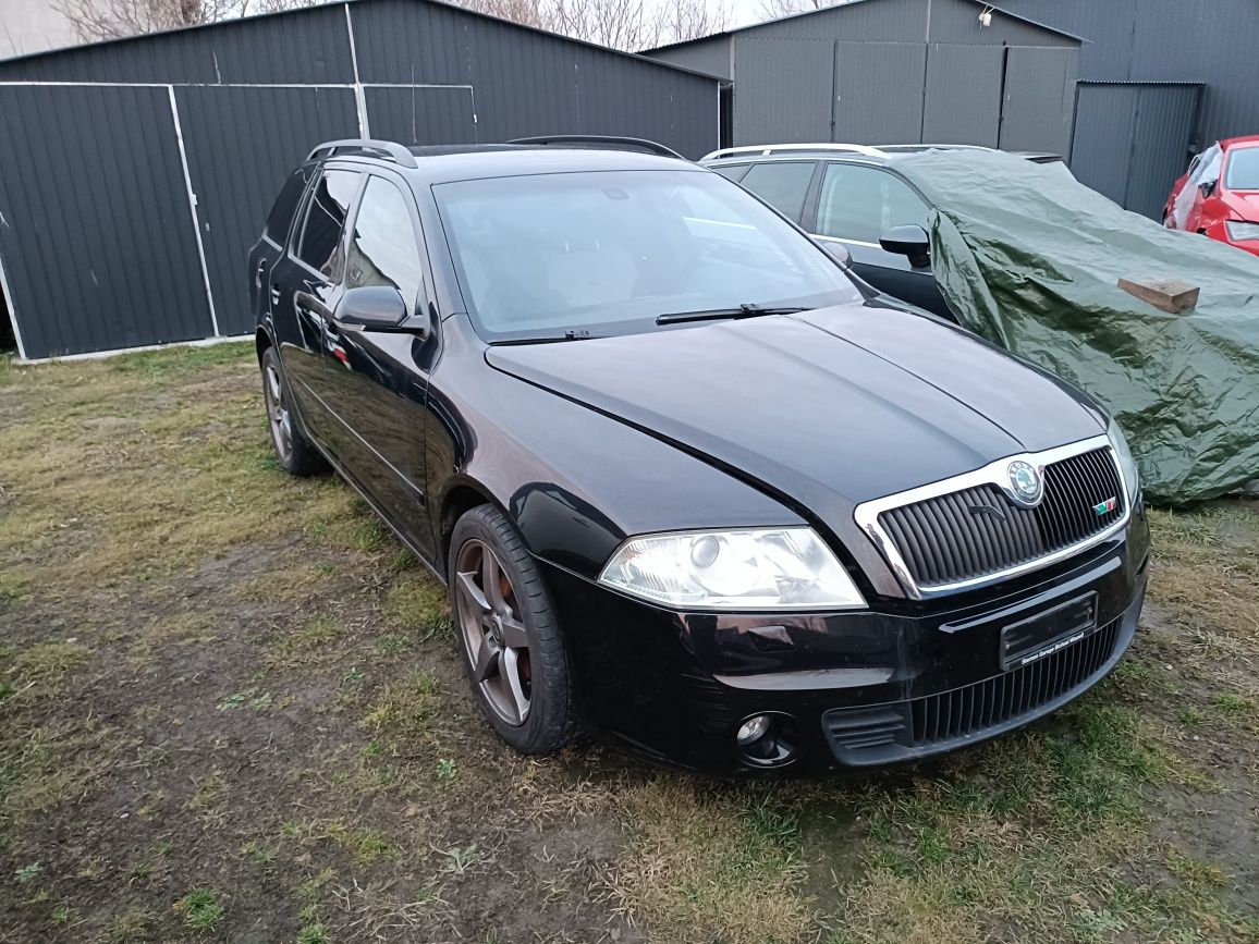 Części Skoda Octavia II 2.0 tfsi bwa 9463  1.8Tfsi 9910 cda kod lakier