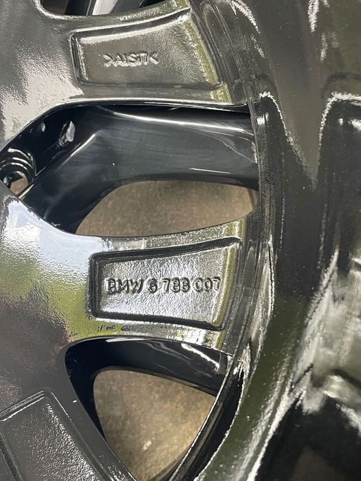 Диски BMW оригінал R19 5/120 9J (одноширокі)