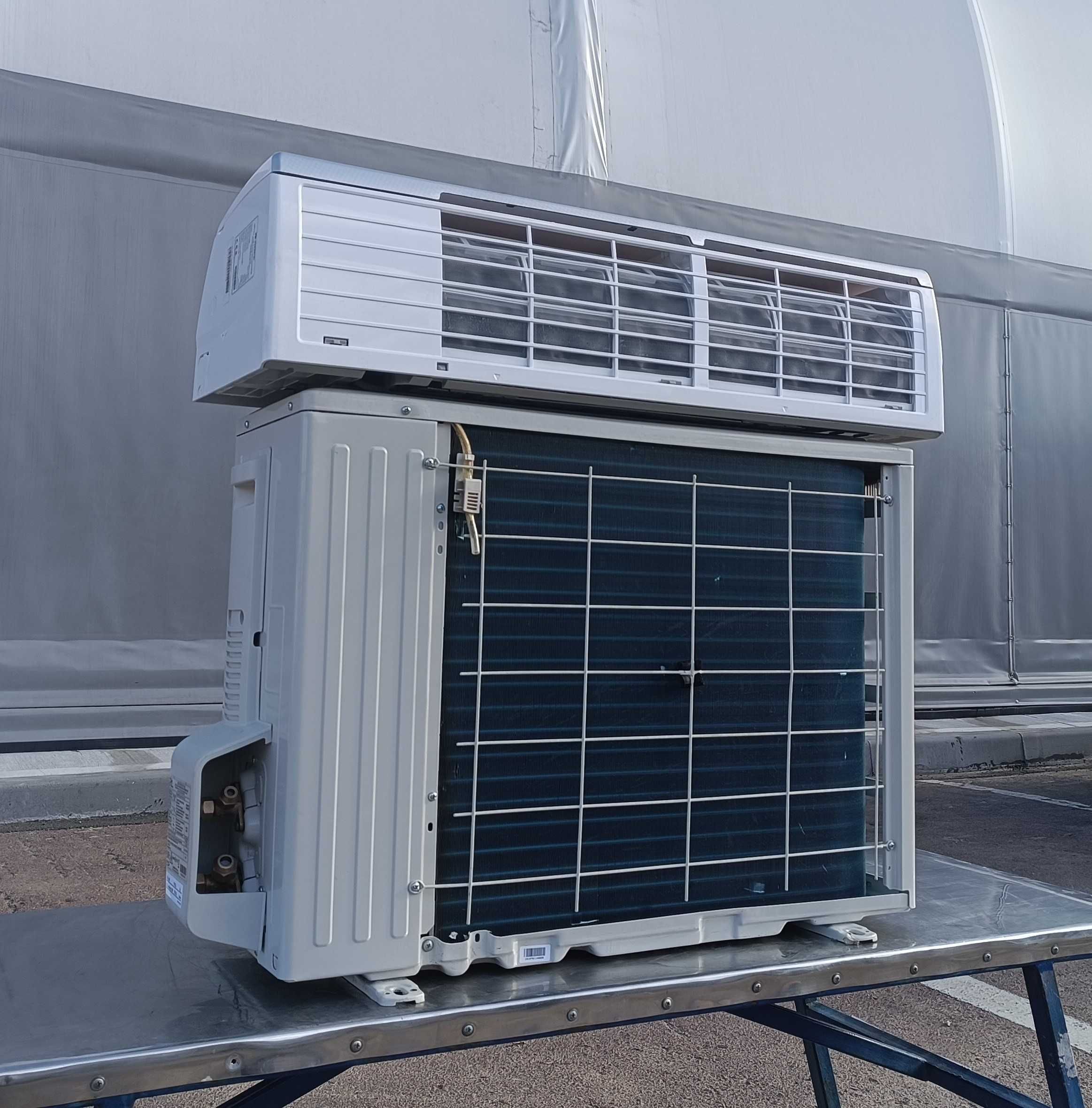 Кондиционер настенный Сooper Hunter 9 инвертор (до -25°C) Wi-Fi Монтаж