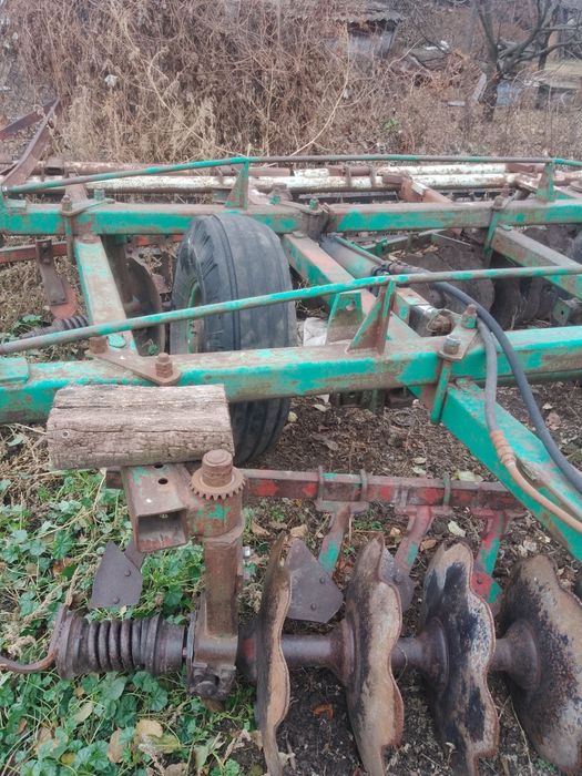 Продаю дискову борону