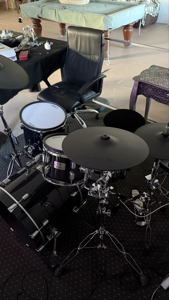 Roland VAD504 e-drum