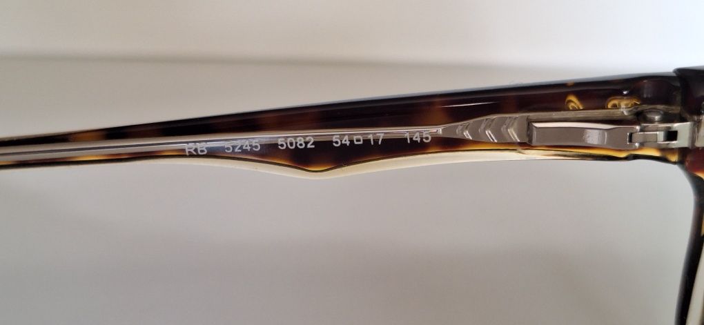 Oryginalne oprawki okularowe Ray Ban model 5245 plus szkła 0