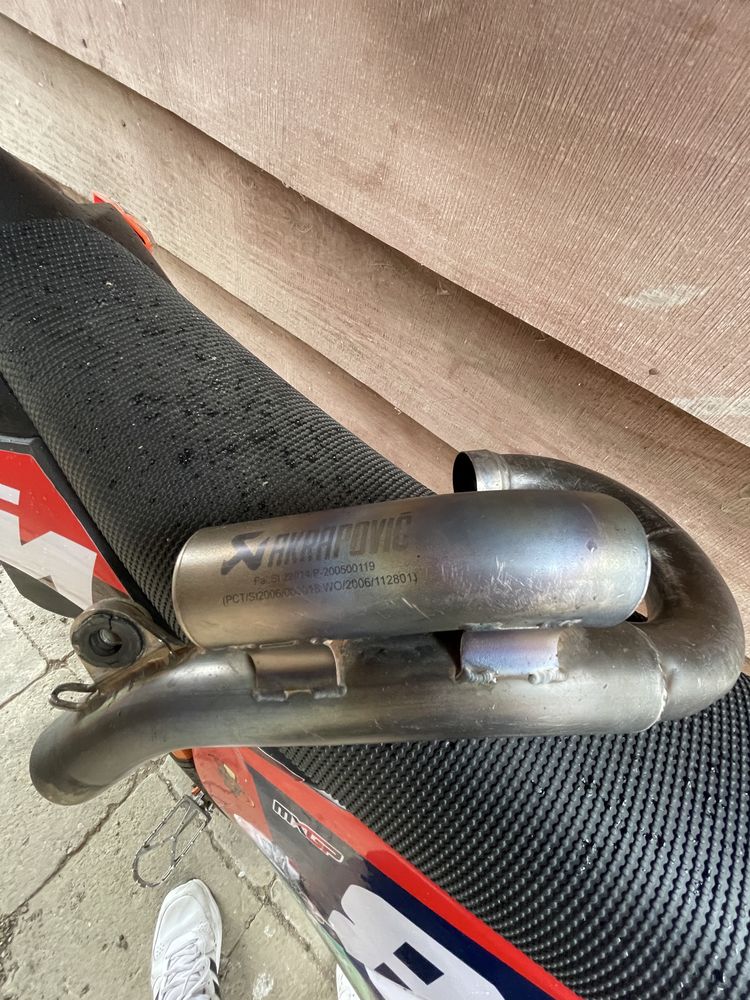 Kolanko Akrapovic ktm sxf 16-18