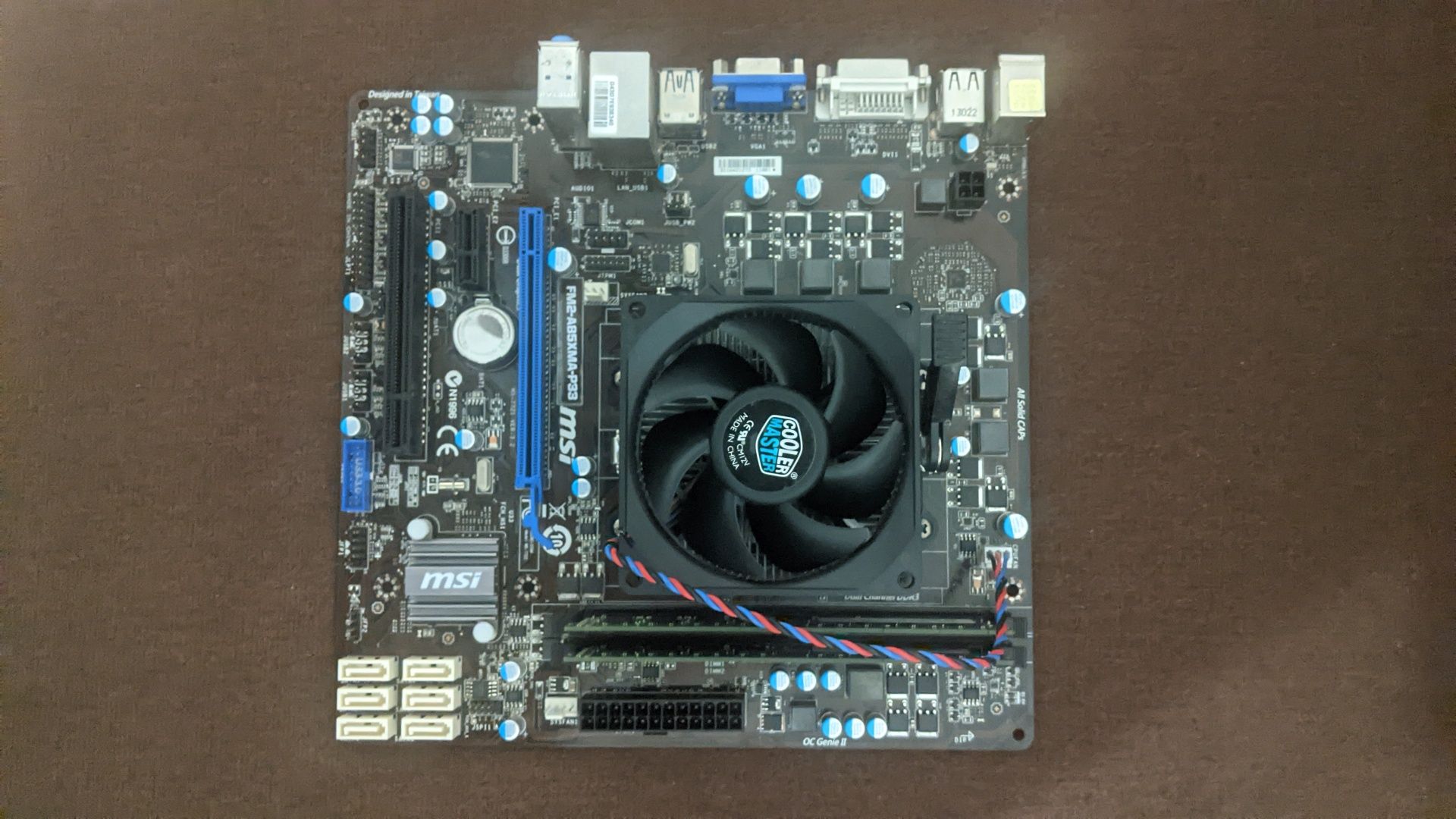 Материнська плата msi fm2-a85xma-p33