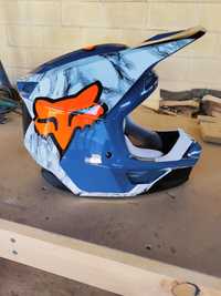 Capacete motocross/enduro Fox V1