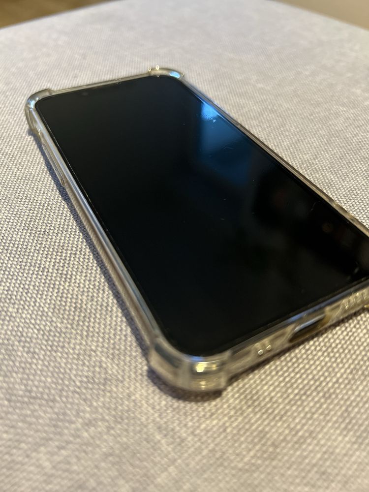 IPhone 13 mini stan bardzo dobry, bateria 95%