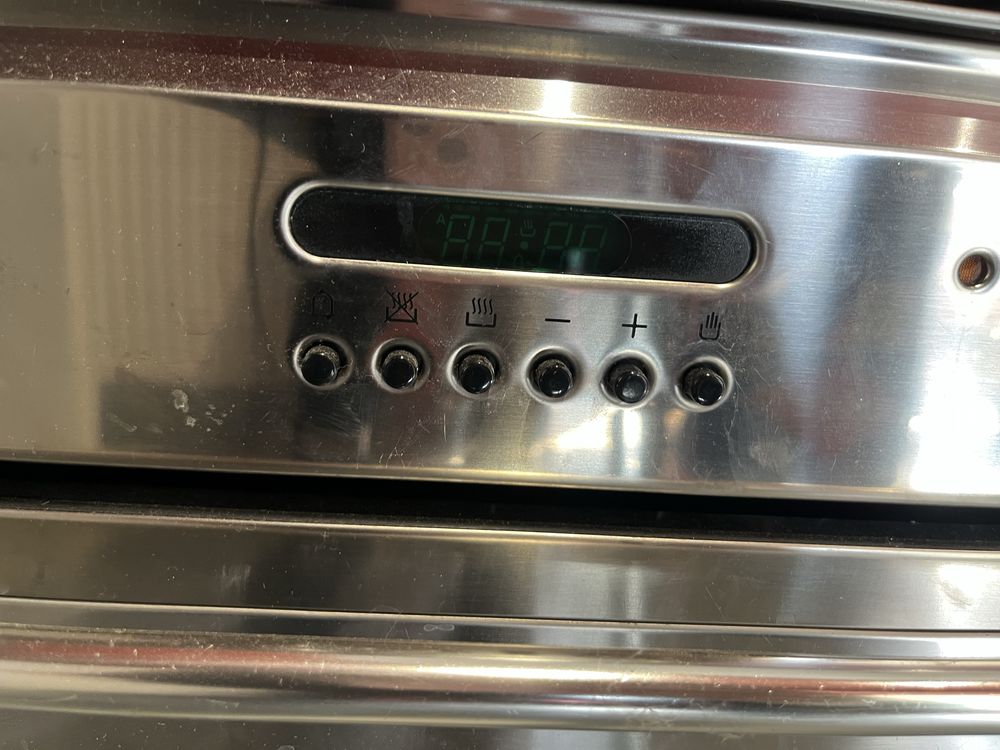 Piekarnik SMEG SE398x/1, sprawny ale uszkodzony