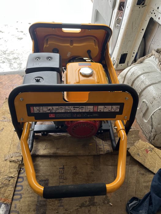Генератор  AYERBE LX 5500 5.5 kw