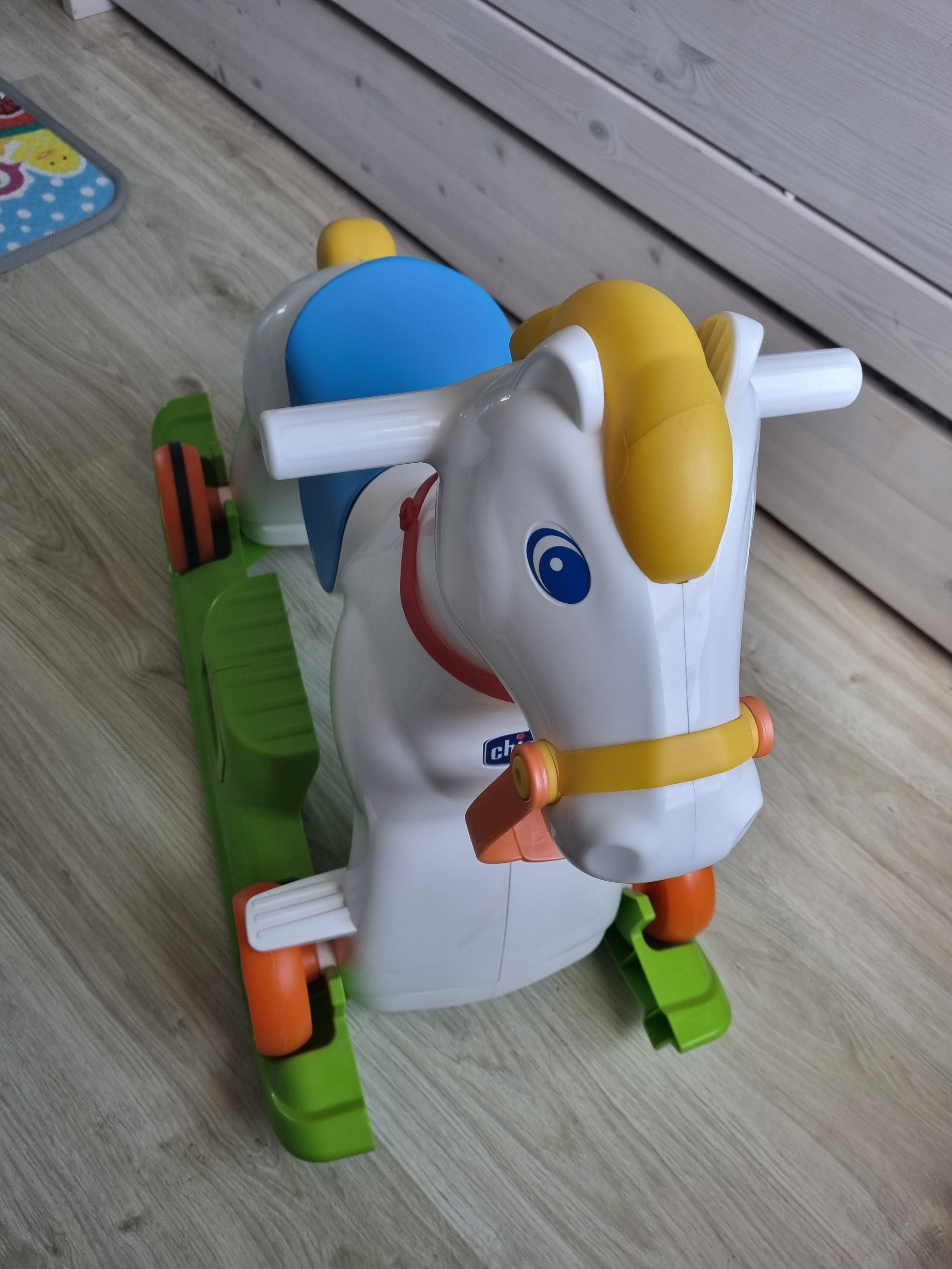 Cavalo Rodeo Chicco