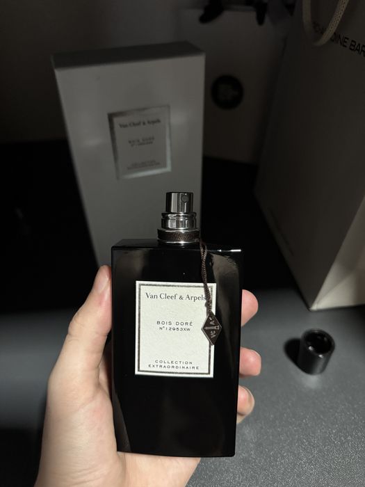 bois dore van cleef & arpels майже повний флакон ван клиф