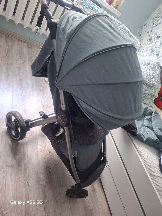 Wózek spacerowy zielony