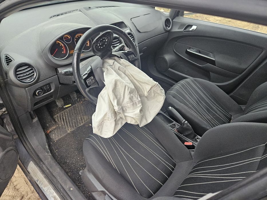 Opel Corsa d  1.4 5d klima zobacz 3999