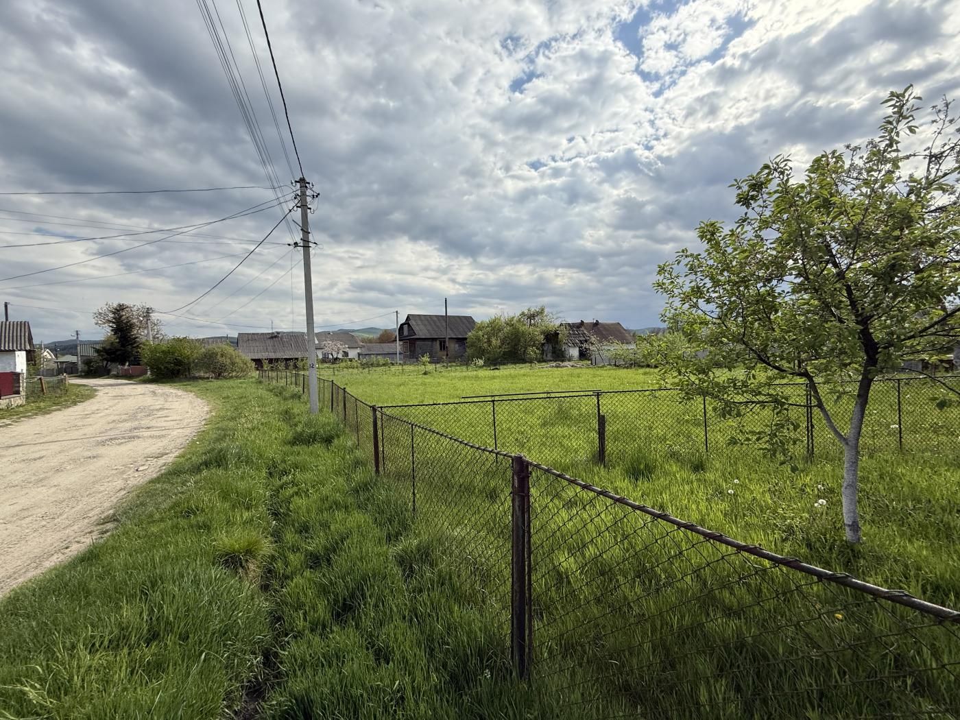 Продається будинок 65 м2, с-ще.Ланчин (земельна ділянка 0,15 га)
