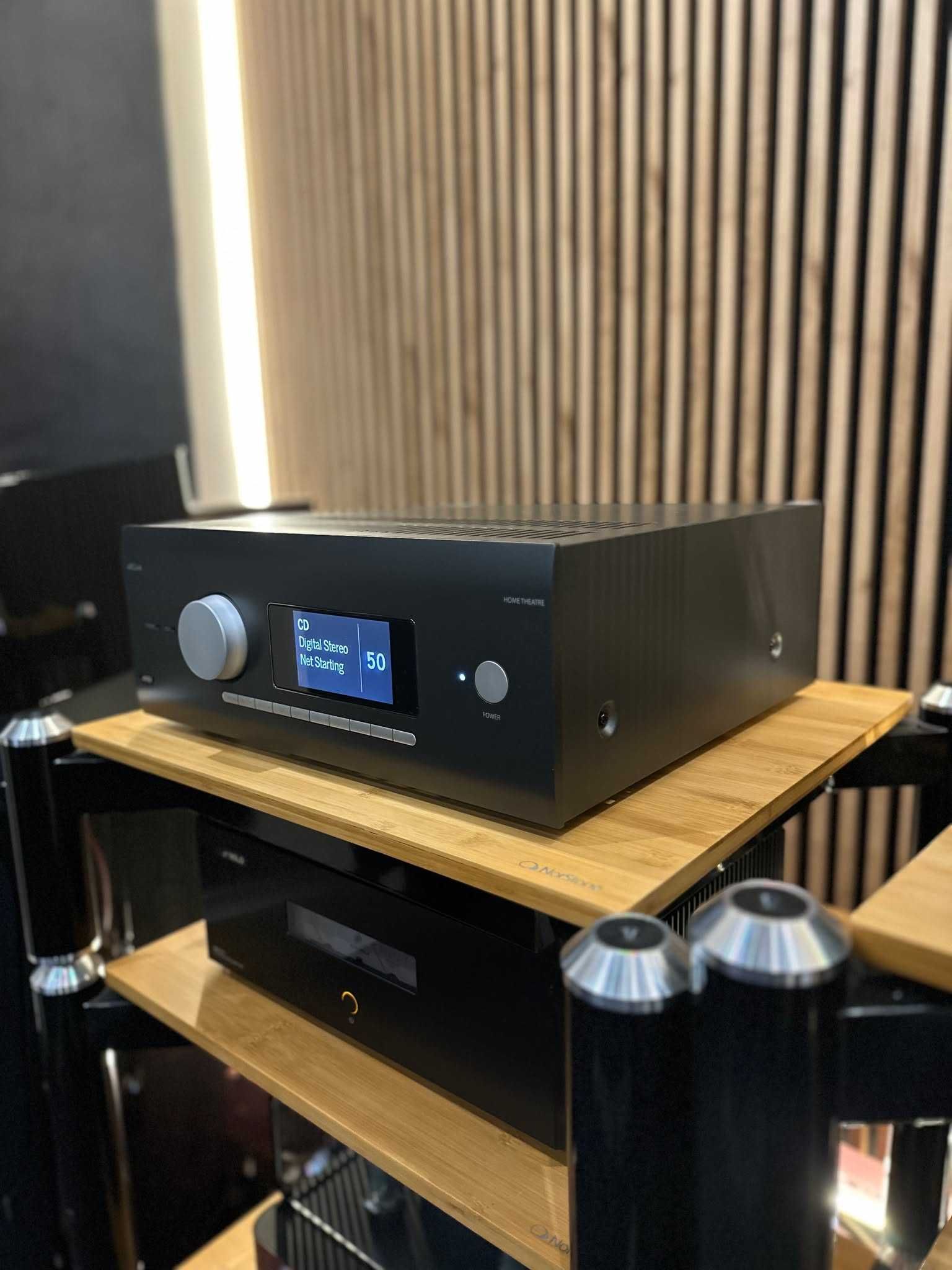 Amplituner Arcam AVR5 - z ekspozycji w stanie idealnym - Warszawa