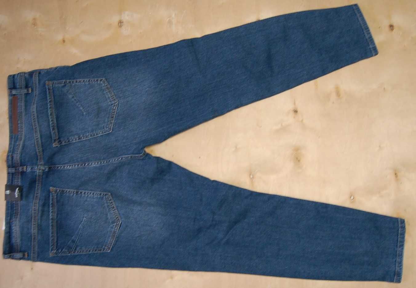 BEHYPE W38 L 30 pas 100 jeansy z metką stretch dziury przetarcia 10C10