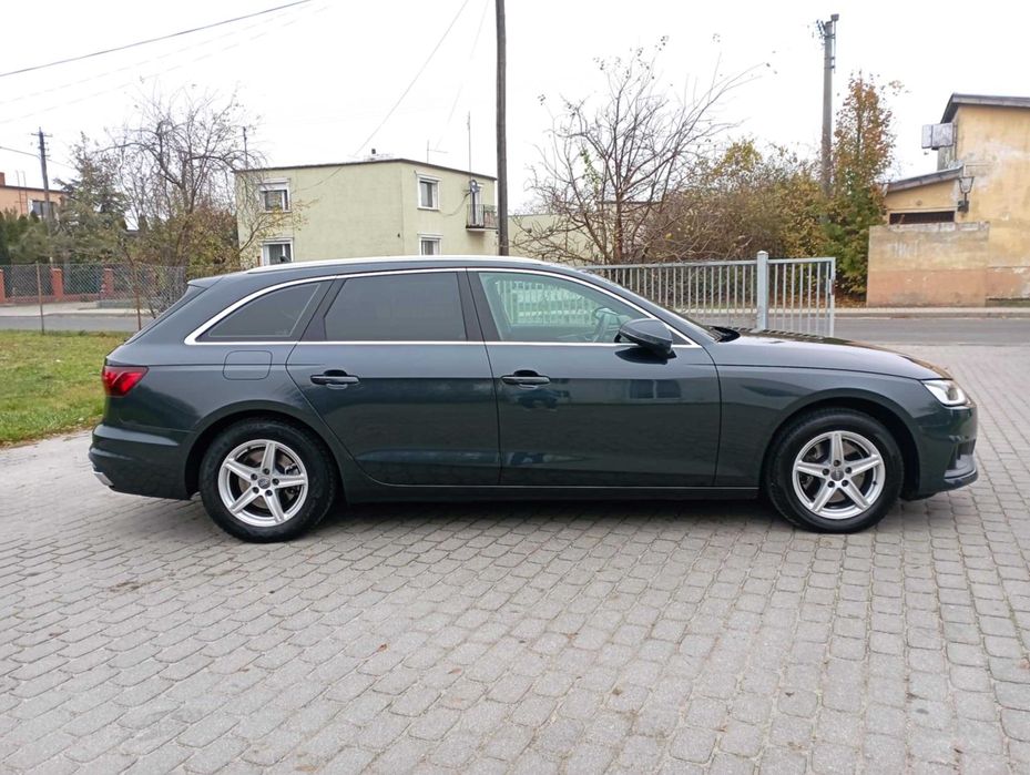 Audi A4 Avant 2.0 TDI S tronic automat 136KM