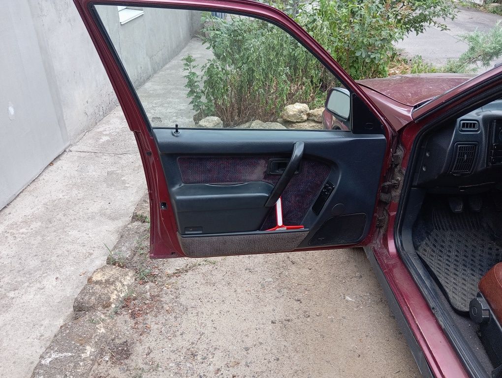 Вольво 460 1,7 GL