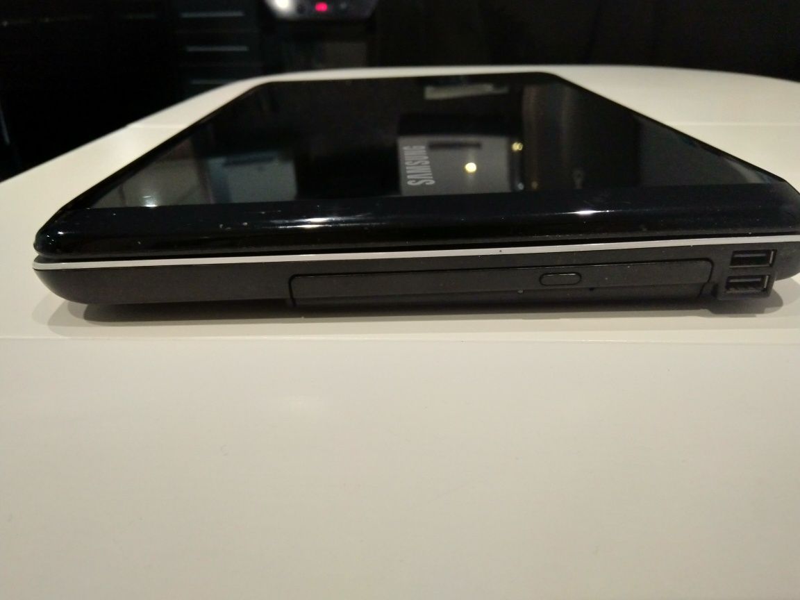 Ноутбук Samsung RV 508