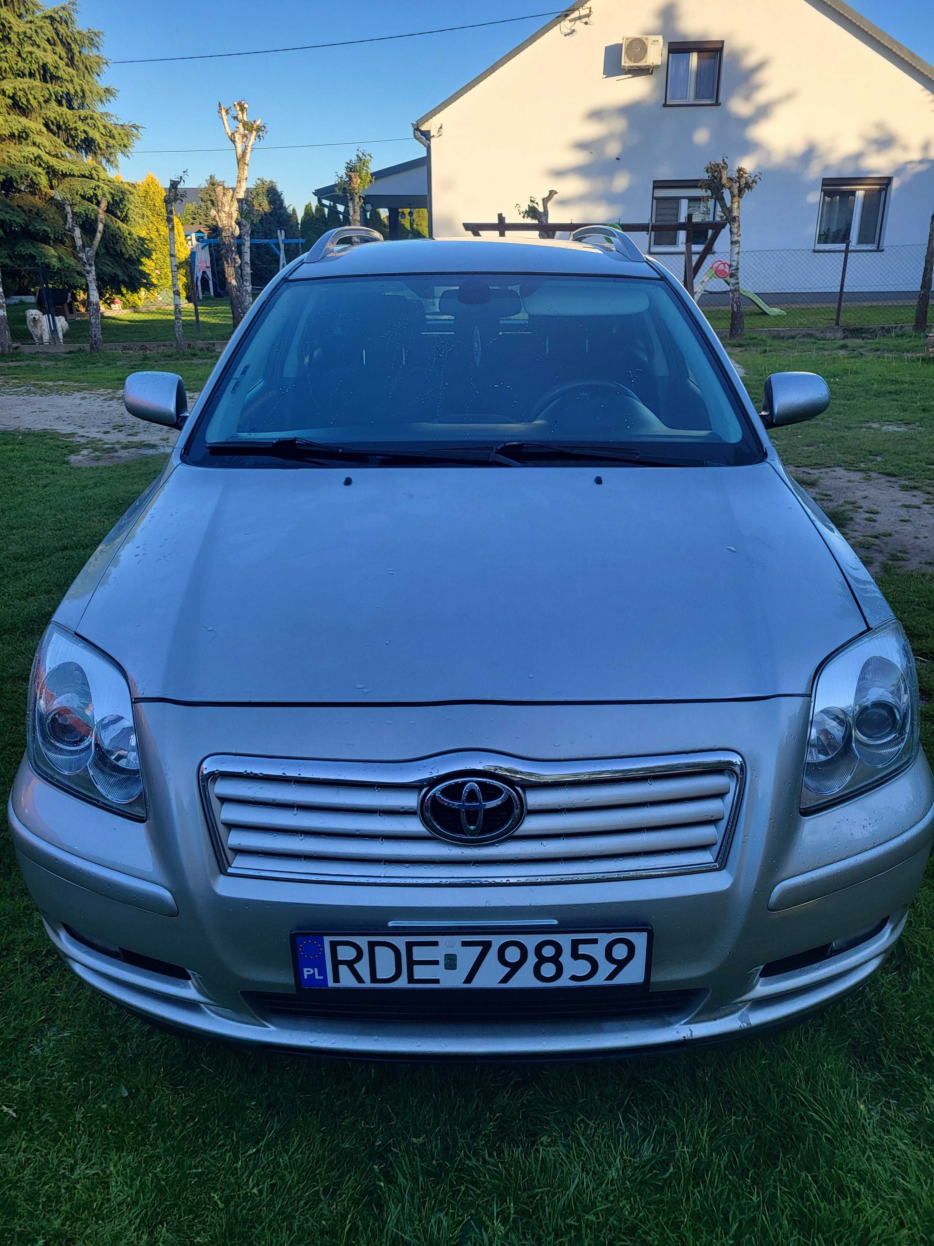 Toyota Avensis 2.0 diesel 2004 r kombi