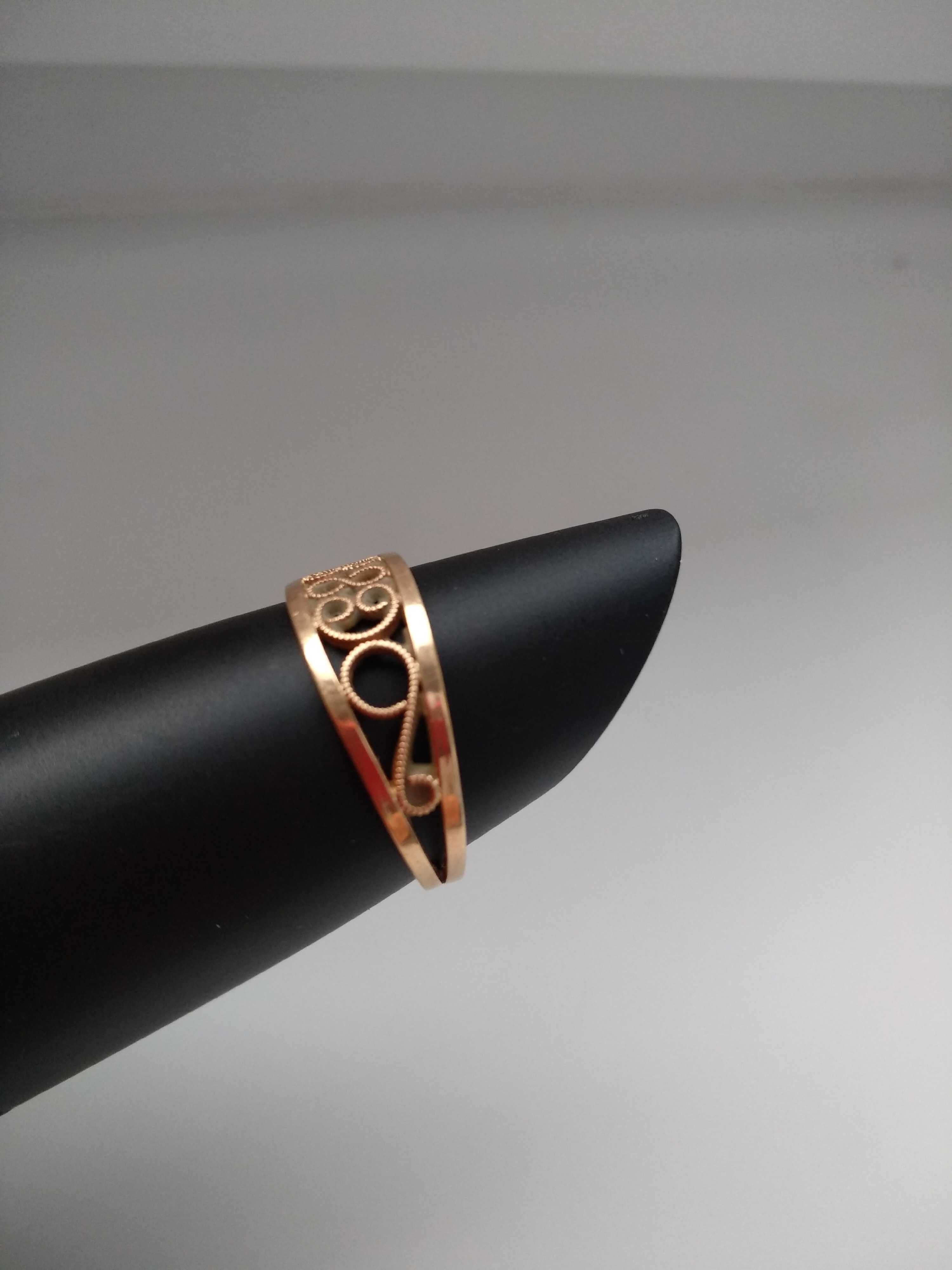 Pierścionek złoty 585 ażurowy filigran obrączka handmade