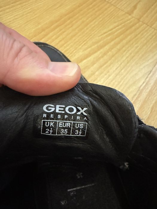 Черевики дитячі Geox (розмір 35)