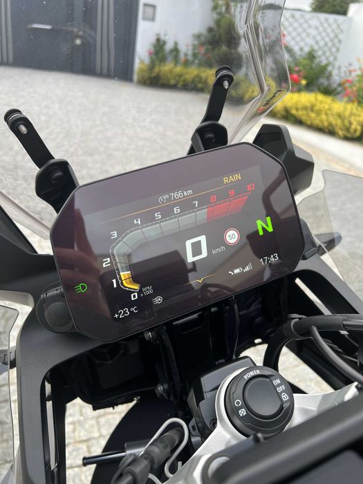 BMW F800GS - Nova - 800Kms - Full Extras - 2025 - Garantia de 5 anos