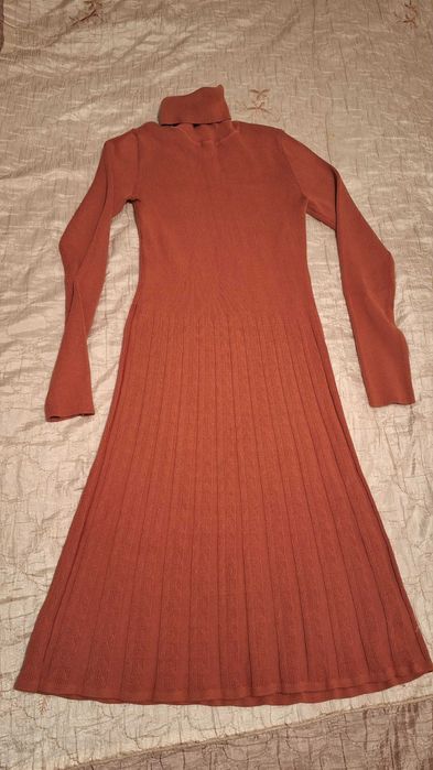 Sukienka ruda dzianinowa sweterkowa golf XS Esprit 85% wiskoza