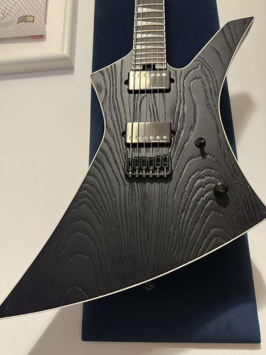 Jackson Jeff Loomis Kelly HT6 + futerał Ritter + pas Levy’s