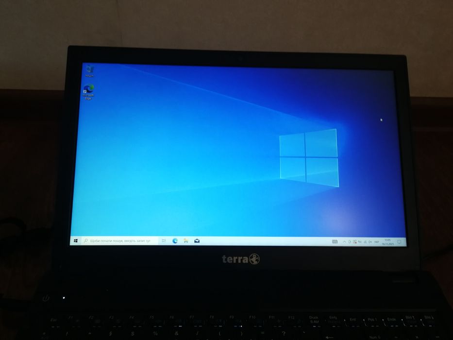 Ноутбук TERRA i5 7200u, 8gb, Ssd 120 gb.