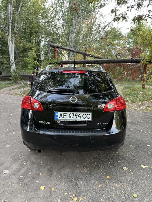 Nissan Rogue 2.5газ/бенз Автомат