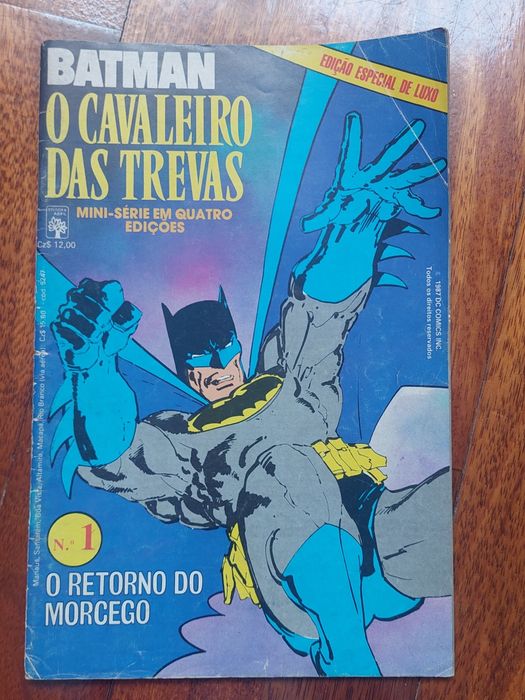 Várias publicações de BD antigas
