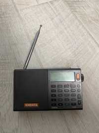 Всехвильовий цифровий радіоприймач XHDATA D-808