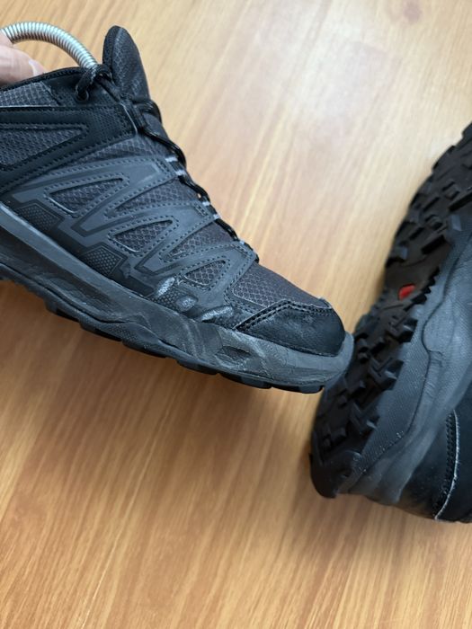 Чоловічі кросівки Salomon Gore tex розмір 42 26.5 см