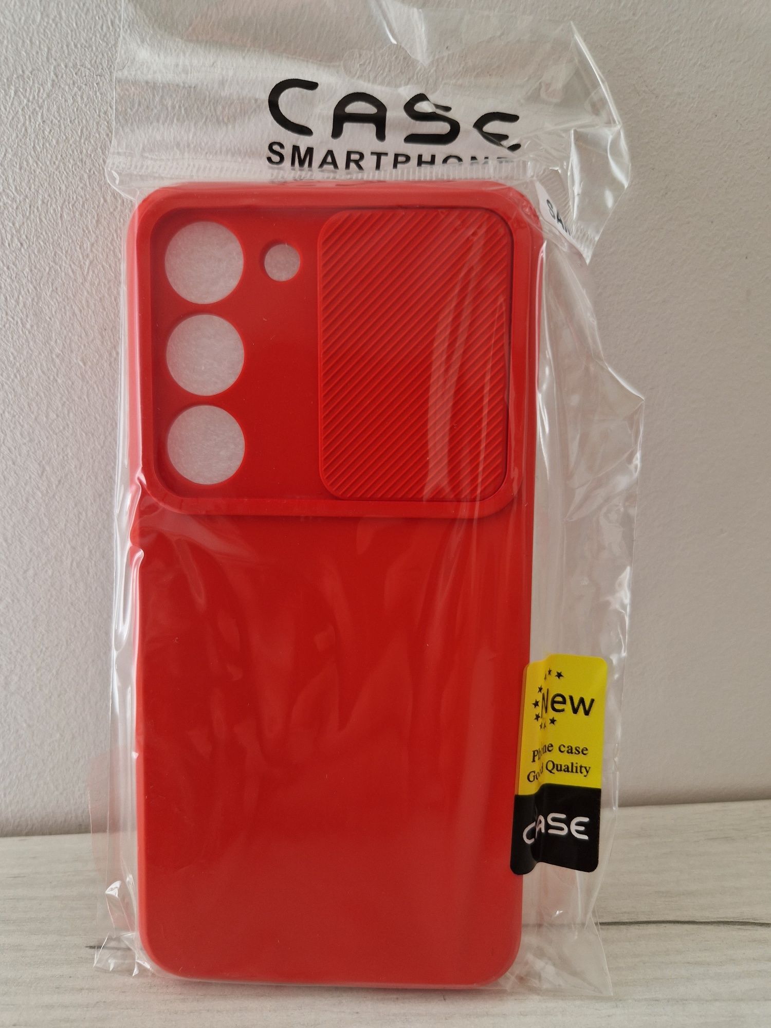 Camshield Soft do Samsung Galaxy S23 Plus Czerwony