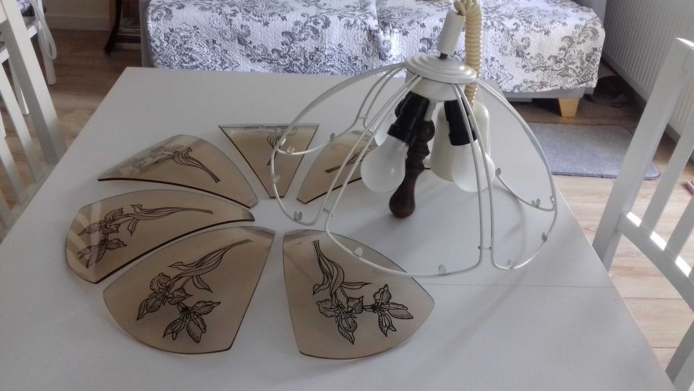 Lampa wisząca sufitowa ściągana, do sprzedania