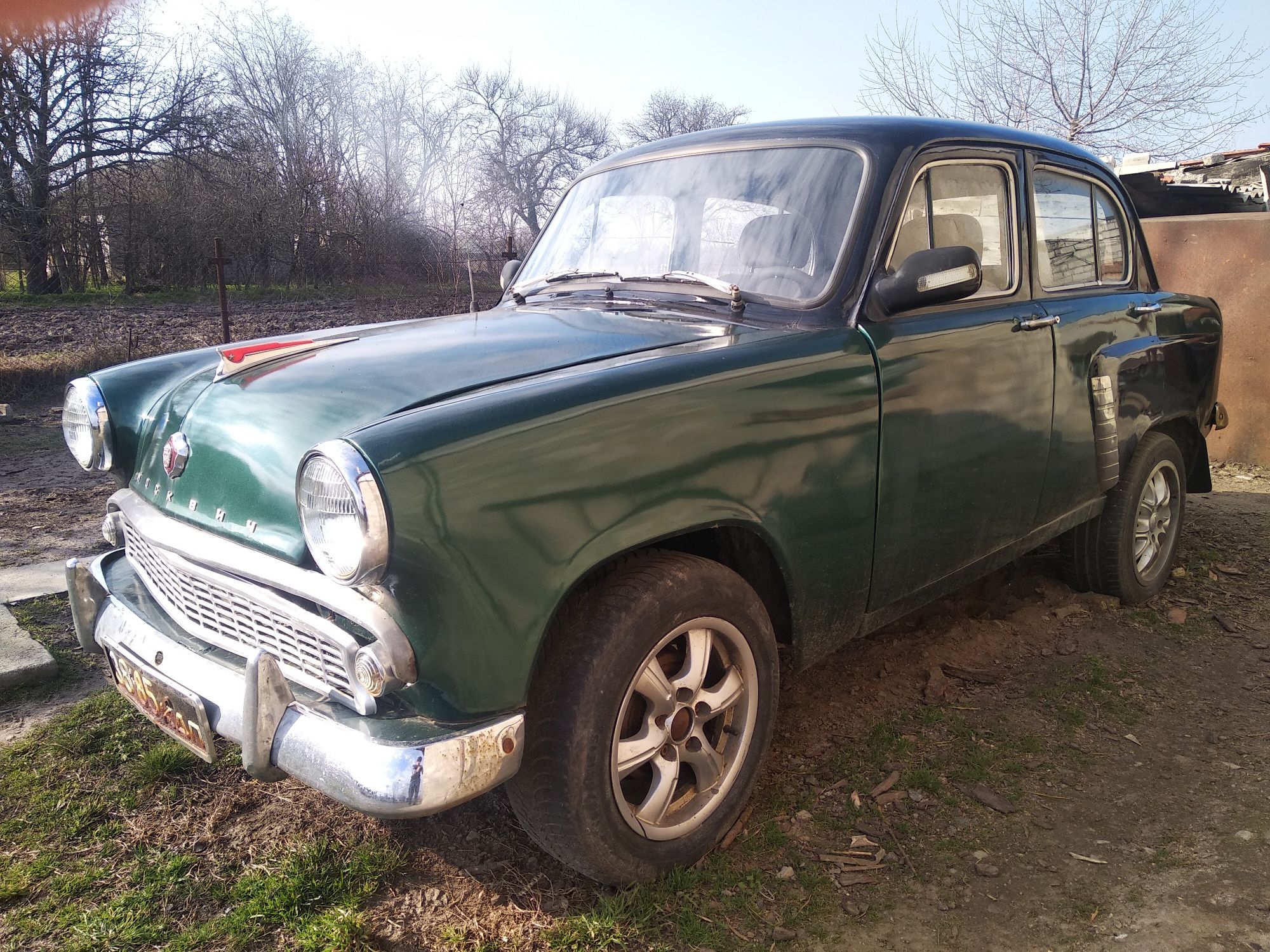 Москвич 402 редкий 1955 года можно обмен ваши предложения