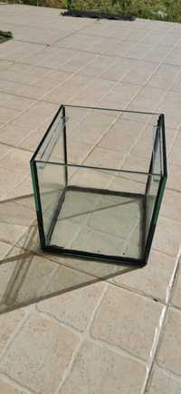 Aquario cubo 22cm