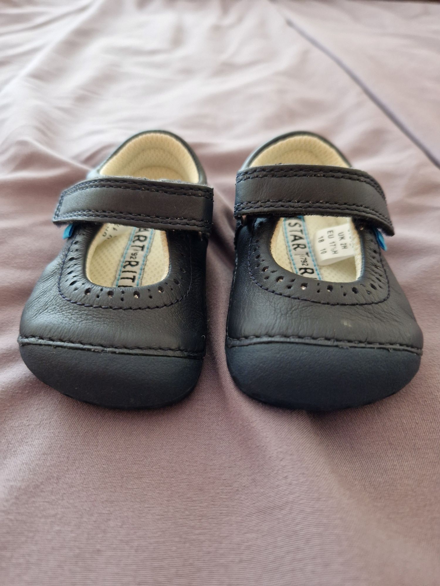 Sapatos bebé número 18