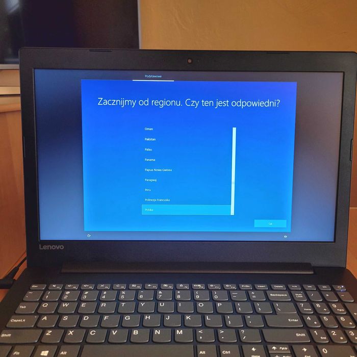 Zadbany laptop lenovo